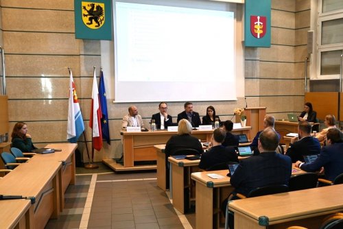Za nami II nadzwyczajna sesja Rady Miasta Gdyni (fot. Magdalena Śliżewska)