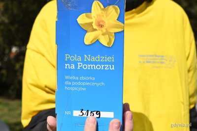 Wolontariusze z puszkami będą kwestować m.in. w Gdyni już 14 kwietnia (fot. Michał Puszczewicz)