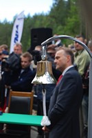 otwarcie Trasy Kwiatkowskiego - prezydent Wojciech Szczurek z dzwonem, foto: Dorota Nelke