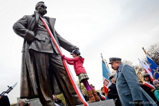 Odsłonięcie pomnika Marszałka Józefa Piłsudskiego, fot. Maciej Czarniak