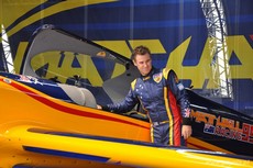 Red Bull Air Race - Matt Hall, fot. Dorota Nelke