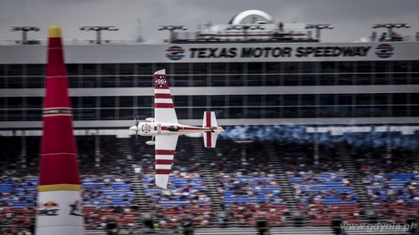 Ivanoff wygrywa Redbull Air Race w Teksasie, fot. Christian Pondella/RBAR