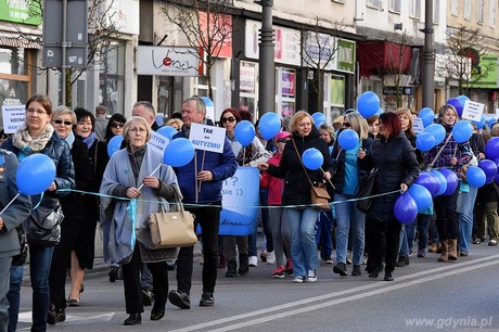 Niebieski marsz przeszedł ulicami Gdyni, fot. Michał Puszczewicz