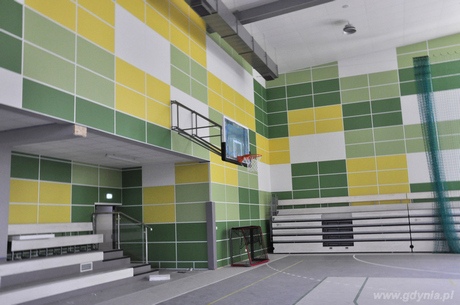 Nowa sala gimnastyczna w VI Liceum Ogólnokształcącym w Gdyni, fot. Małgorzata Omachel-Kwidzińska