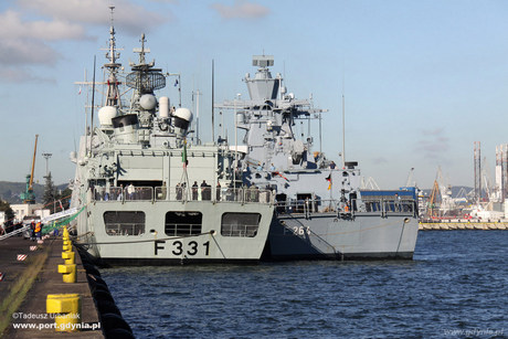 Fregaty: portugalska NRP Alvares Cabral oraz niemiecka FGS Ludwigshafen w Gdyni, fot. Tadeusz Urbaniak
