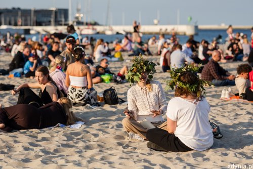 W ten weekend będziemy się bawić przede wszystkim na plaży fot. Karol Stańczak/archiwum)