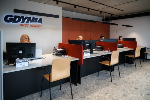 Terenowy Punkt Obsługi Mieszkańca przy ul. Tęczowej działa od 31 października 2025 r.  (fot. Kamil Złoch)