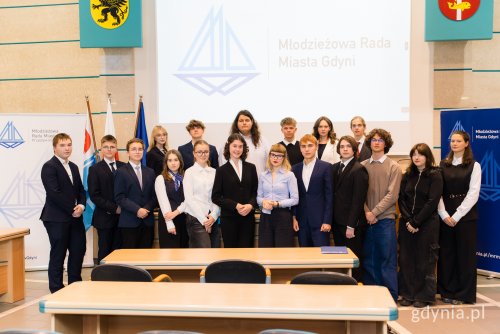 Młodzieżowa Rada Miasta Gdyni IX kadencji (fot. Paweł Budziński)