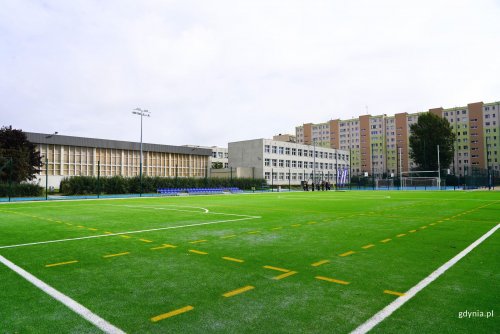 To jeden z największych sportowych kompleksów przyszkolnych w Gdyni (fot. Aneta Marczak)