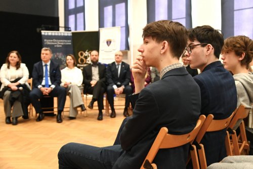 W II LO przyszli prawnicy mają okazję spotkać przedstawicieli gdyńskiej palestry (fot. Aneta Marczak)