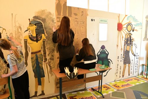 Uczniowie SP nr 47 realizują swój projekt (fot. Aneta Marczak)