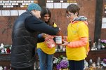 W tegorocznej listopadowej kweście na rzecz hospicjum udział bierze aż 670 wolontariuszy // fot. Michał Puszczewicz