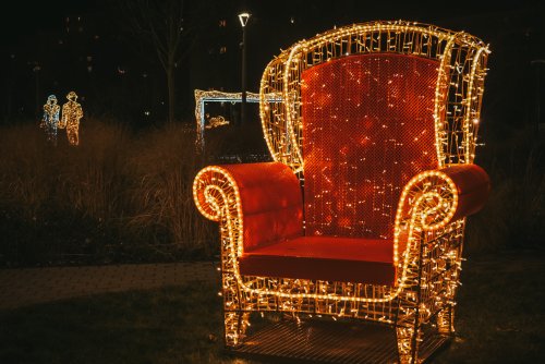 Fotel Mikołaja, iluminacje 2025 // fot. M. Mielewski