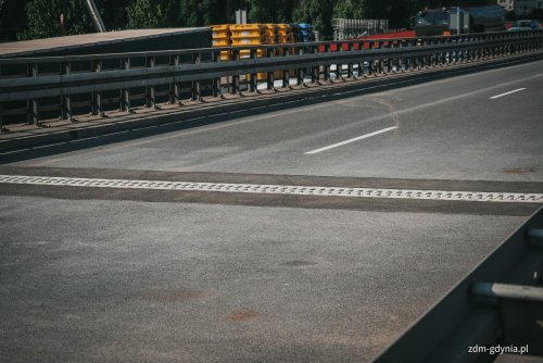 Remont przegubu P-31 obejmował m.in. montaż nowej dylatacji oraz odtworzenie nawierzchni na głównym ciągu Estakady Kwiatkowskiego (fot. Marcin Mielewski)