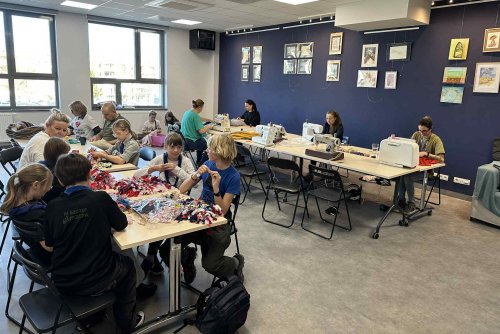 Akcja „Szyjemy dla Ciapkowa” na Pustkach Cisowskich-Demptowie (fot. K. Kosiuk)