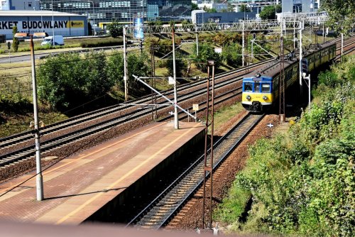 Restrukturyzacja PKP umożliwi usamorządowienie  spółki PKP SKM.