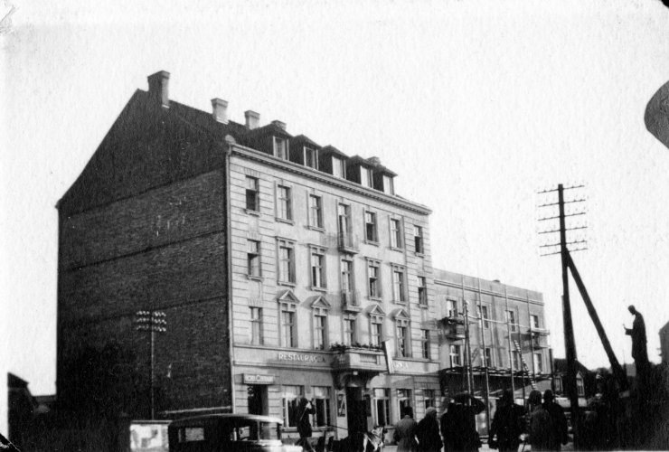 Gdynia – Dzieło Otwarte. Oprowadzanie po wystawie z przewodnikiem