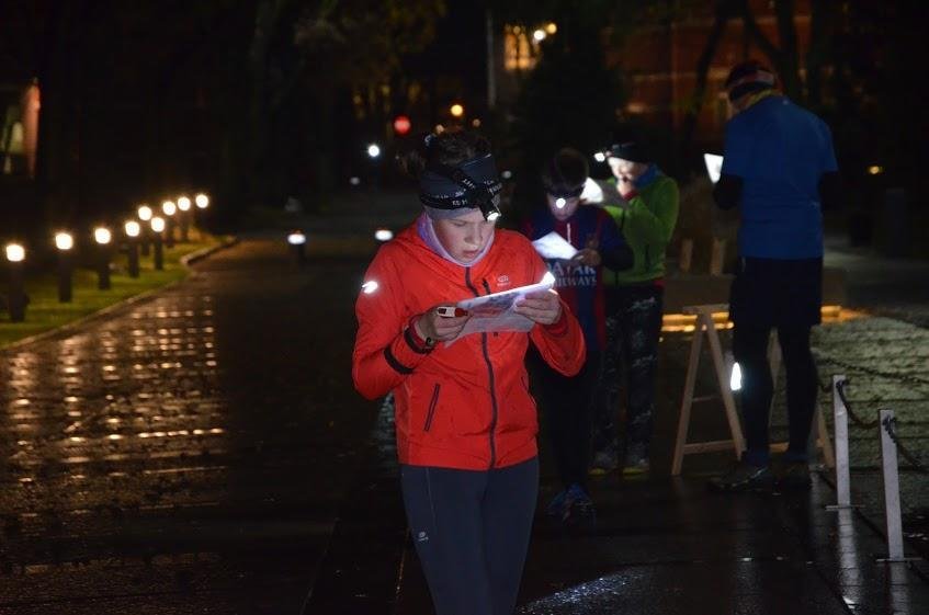 Zimą, nocą i z mapą w ręku // fot. UKS Azymut45 Gdynia