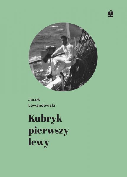Okładka książki „Kubryk pierwszy lewy” // mat. Wydawnictwo Marpress 