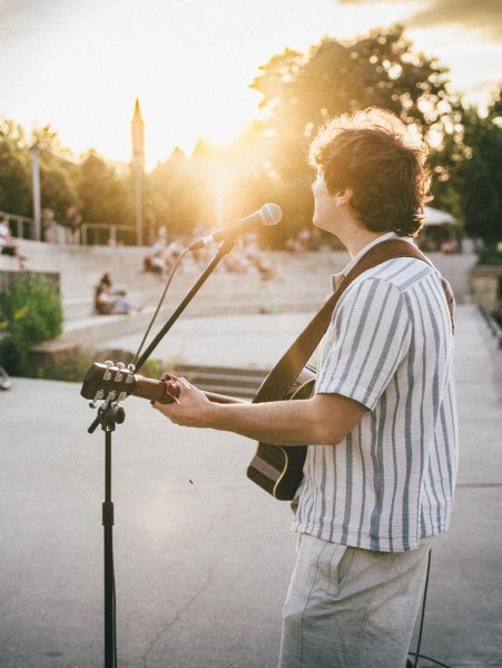 Elton John/Phil Collins Night – Wojtek Kiełbasa
