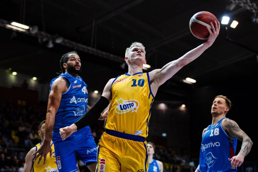 AMW Arka Gdynia - Anwil Włocławek
