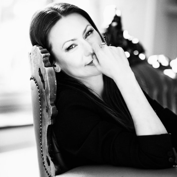 Renata Irsa z zespołem