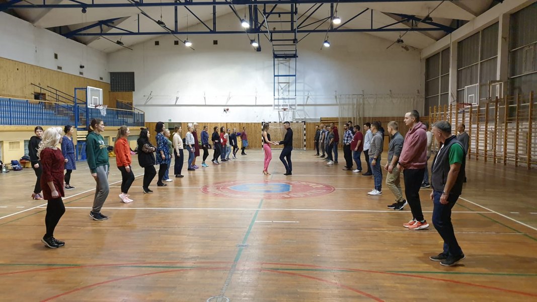Bezpłatny kurs tańca towarzyskiego i użytkowego na Dąbrowie
