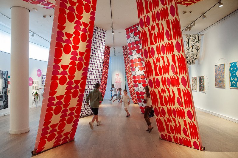 Finisaż: Alicja Wyszogrodzka. Polskie Projekty Polscy Projektanci – oprowadzanie