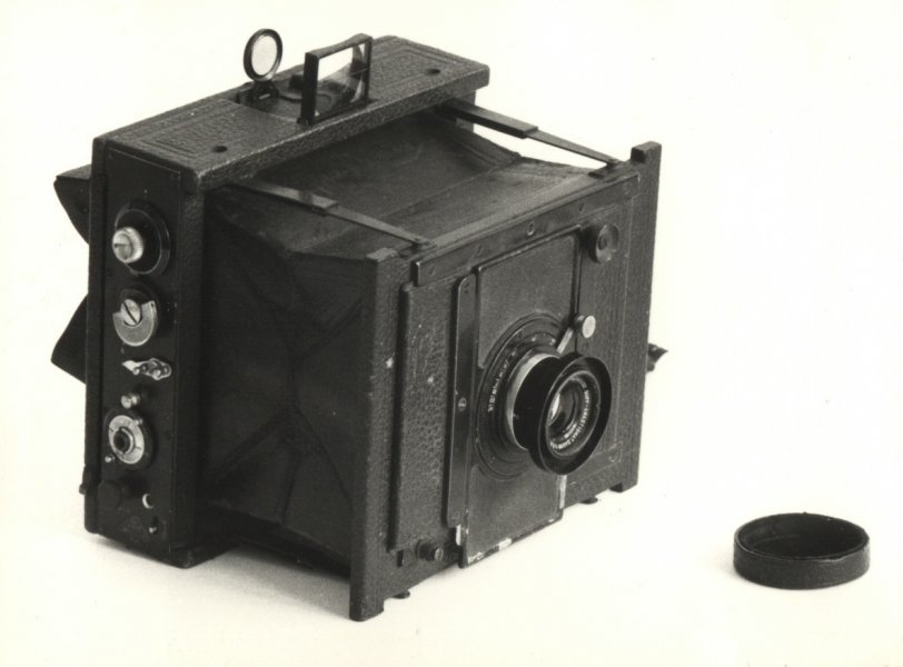 Muzeum od kuchni – oprowadzanie po muzealnym magazynie fotografii