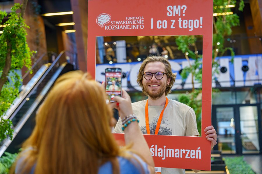 „SM – i co z tego?”. Ogólnopolska Konferencja dla osób ze stwardnieniem rozsianym i ich bliskich 