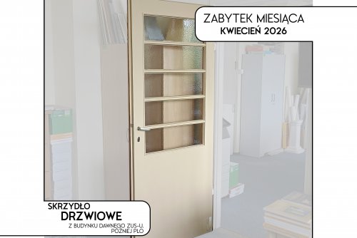 Skrzydło drzwiowe z d. budynku biurowego ZUS po pracach konserwatorskich (fot. Biuro Miejskiego Konserwatora Zabytków)