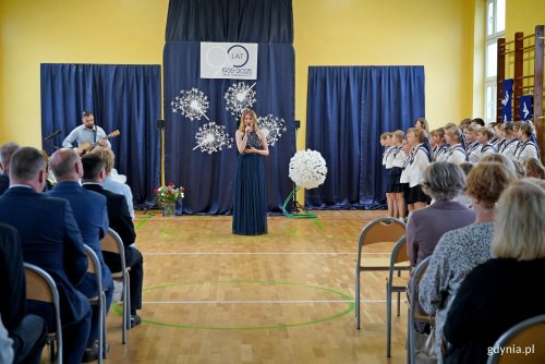 Jubileusz 90-lecia Szkoły Podstawowej nr 11 uświetniły występy uczniów i absolwentów (fot. Magdalena Czernek)
