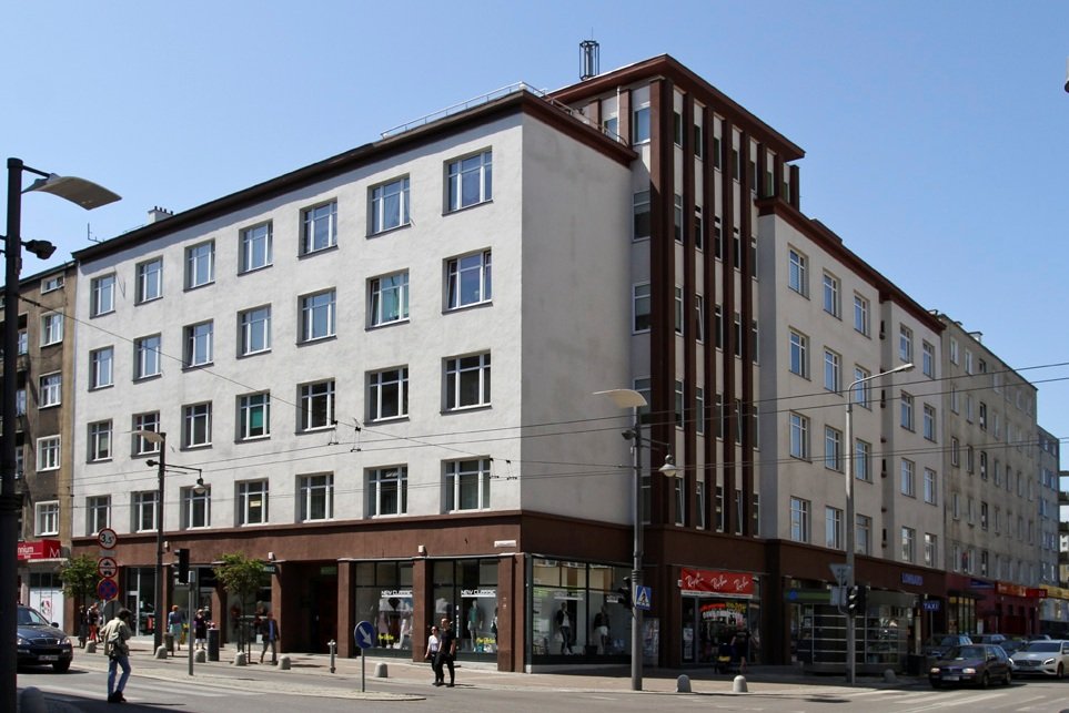 Kamienica Paged, modernizm Gdyni, budynek z zewnątrz