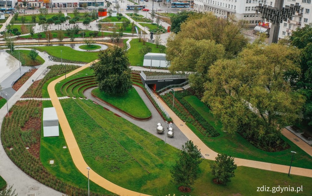 Parking podziemny pod Parkiem Centralnym