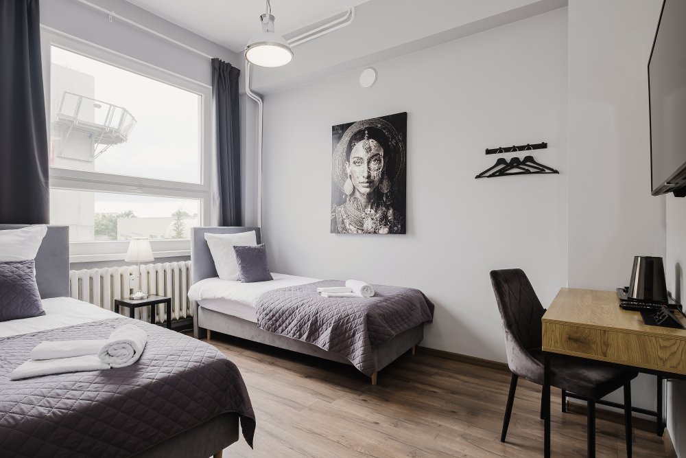 Jeden z pokoi hostelu Hala w Gdyni