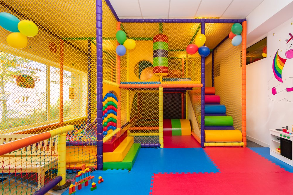 Sala zabaw dla dzieci Filiko, widok na atrakcje dla dzieci