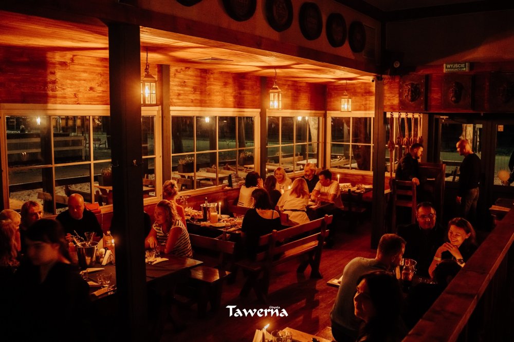 Tawerna