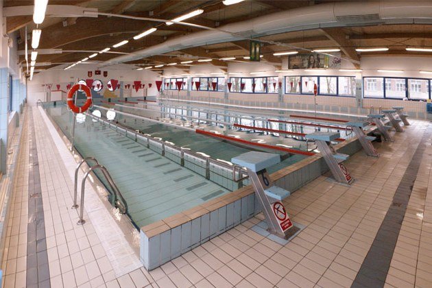 Basen przy Szkole Podstawowej nr 40
