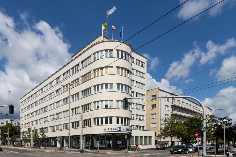 Biurowiec ZUS (obecnie Urząd Miasta)