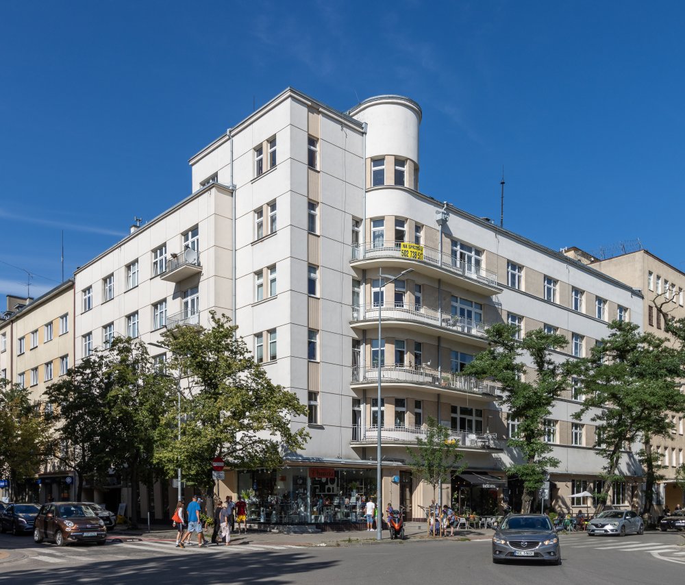Modernizm - kamienica Pręczkowskiego w Gdyni, widziana z zewnątrz