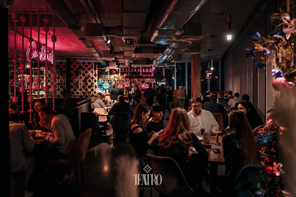 Wnętrze lokalu Teatro Gdynia