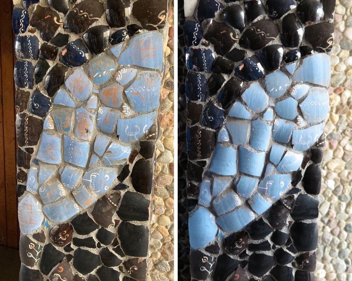 Fragment okładziny ceramicznej, po lewej stan przed, po prawej stan po pracach konserwatorskich fot. Biuro Miejskiego Konserwatora Zabytków w Gdyni