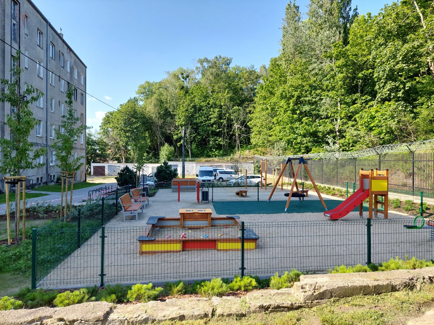 Plac zabaw przy ul. Arciszewskich 23 został zrealizowany w ramach zwycięskiego projektu BO2023 // fot. LIS