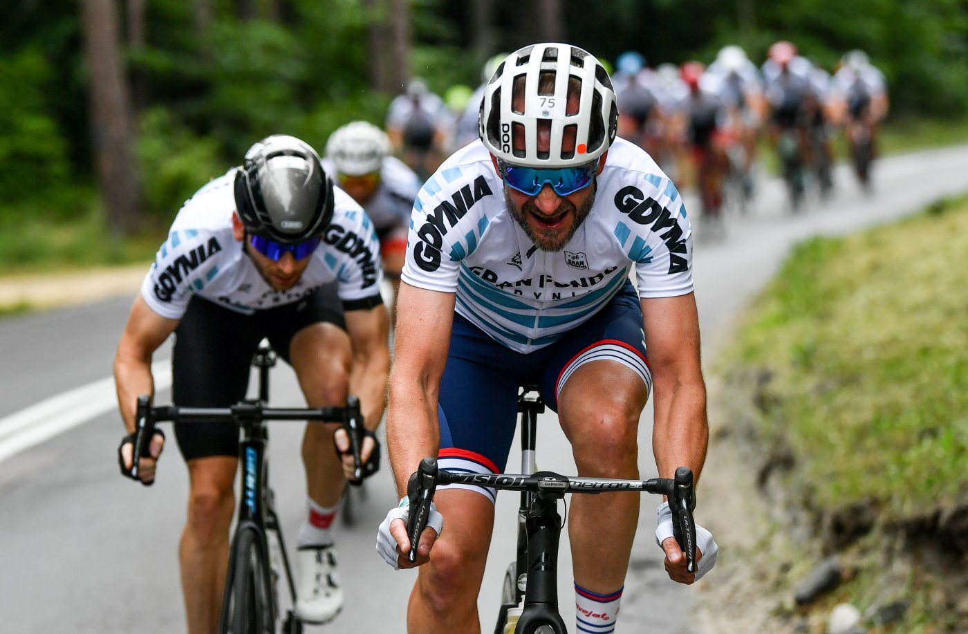 Kolarze jadący w wyścigu Gran Fondo Gdynia (fot. Sport Evolution)