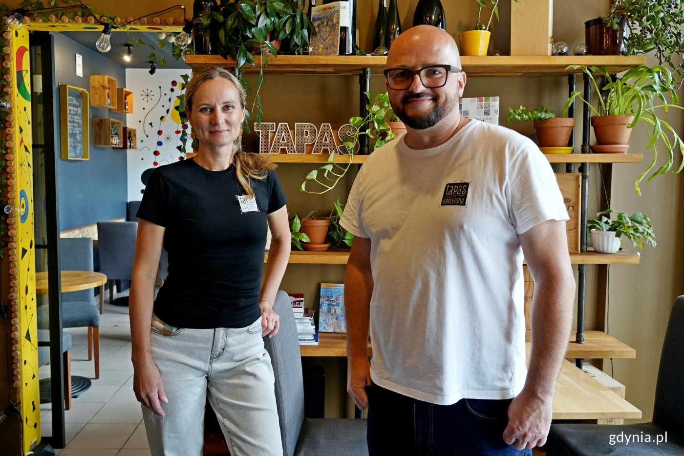 Maciej Kamiński i Katarzyna Czechowska z Tapas Barcelona w jednej z sal (fot. Magdalena Czernek)