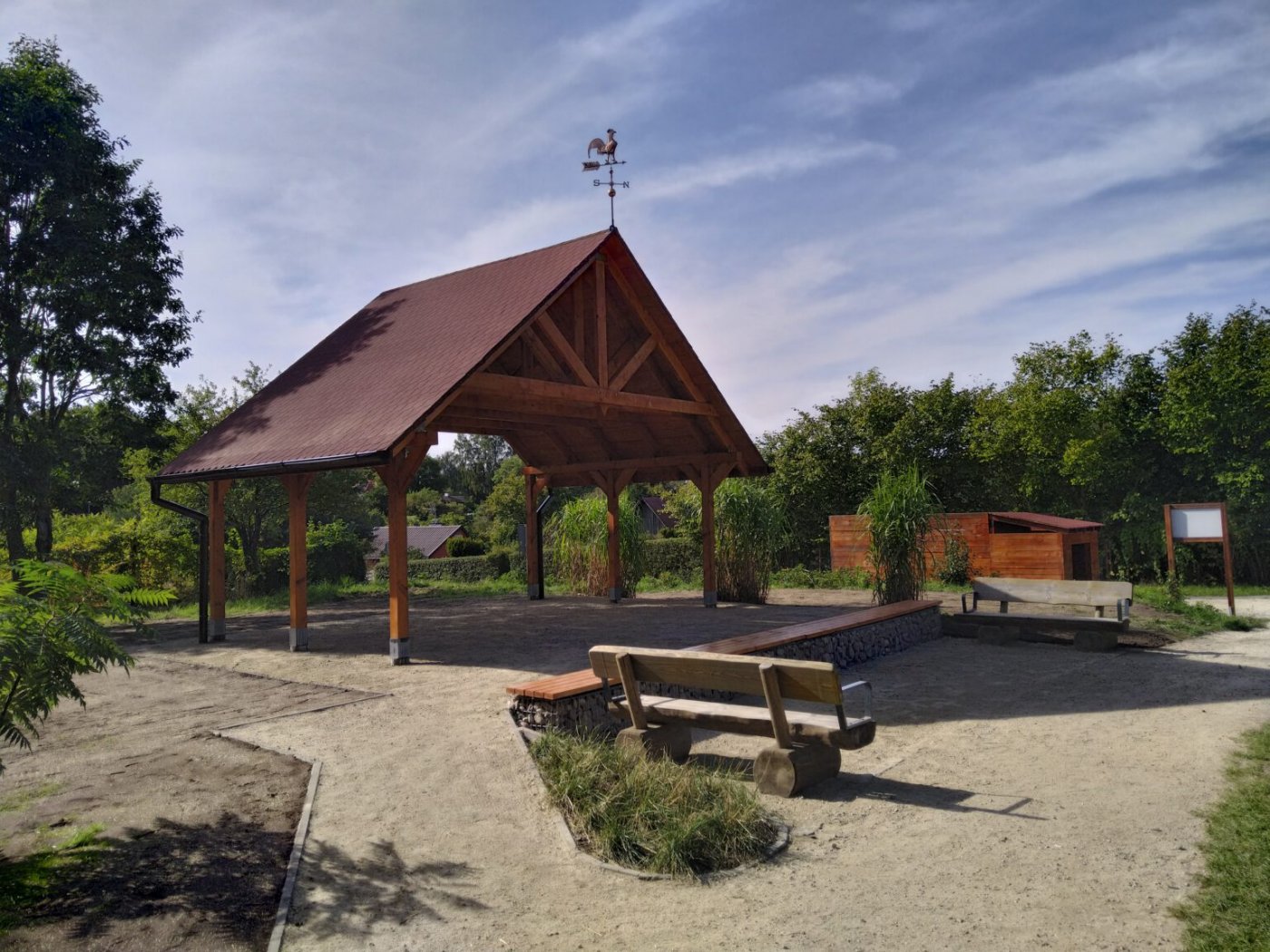 Altana na polanie rekreacyjnej na Babich Dołach // mat. Laboratorium Innowacji Społecznych 