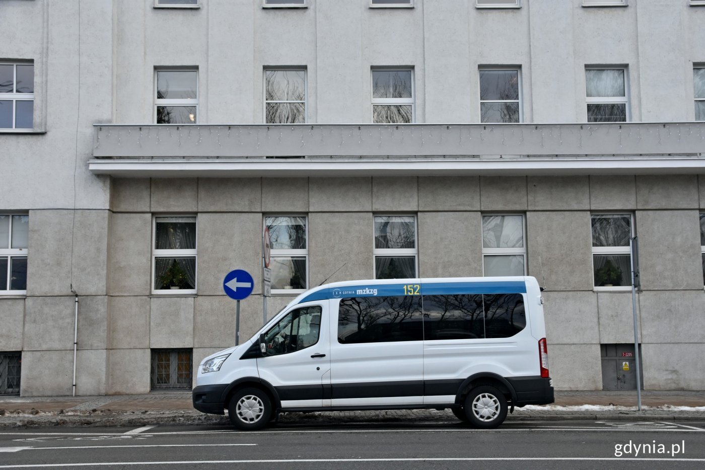 Specjalny transport do punktów szczepień można zamówić dzwoniąc na specjalną, dedykowaną infolinię. // fot. Magdalena Czernek