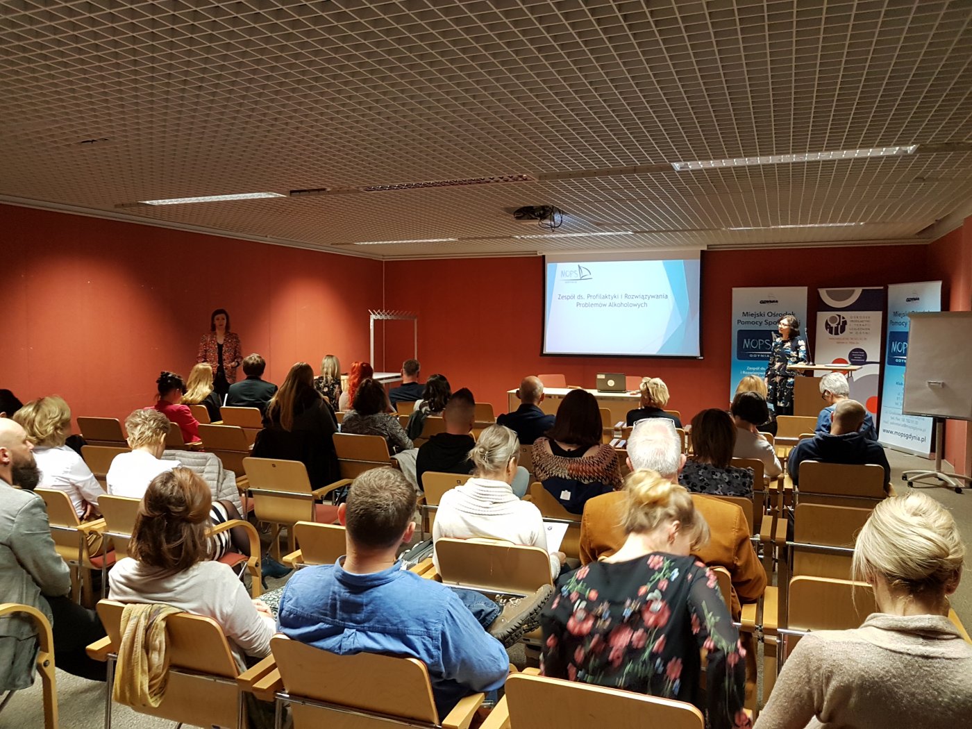 Ubiegłoroczne spotkanie Gdyńskiej Koalicji na rzecz Gminnych Programów Przeciwdziałania Uzależnieniom odbywało się stacjonarnie. W tym roku konferencja będzie miała formułę spotkania online/fot. Laboratorium Innowacji Społecznych