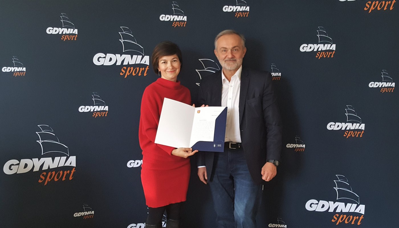 Monika Todorow-Wrycza i Wojciech Szczurek podczas spotkania w Urzędzie Miasta Gdyni / fot.gdyniasport.pl