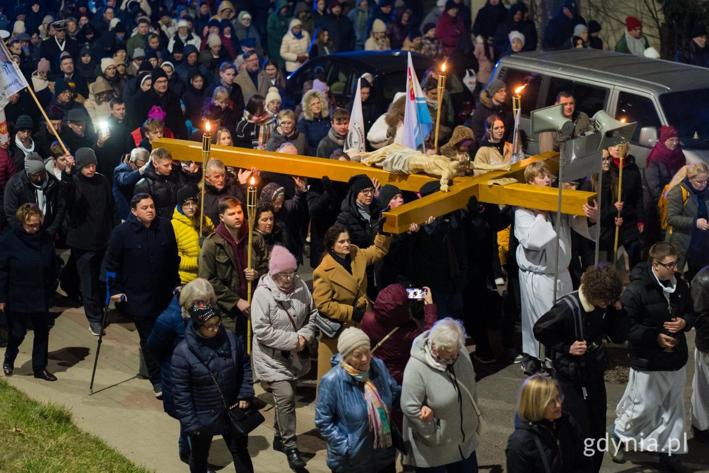 Droga Krzyżowa przeszła ulicami Gdyni (Fot. Paweł Budziński)